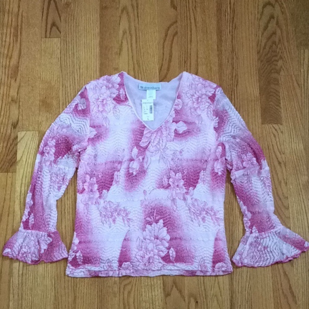 Dress barn Y2K v-neck pink lace shirt